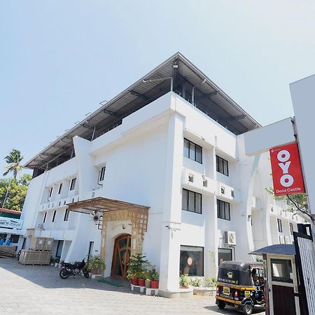 Super Townhouse Dona Castle Hotel Kollam Exterior foto